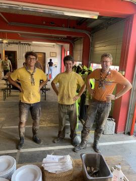 Skavti celotne Slovenije pomagali poplavljenim krajem (2)